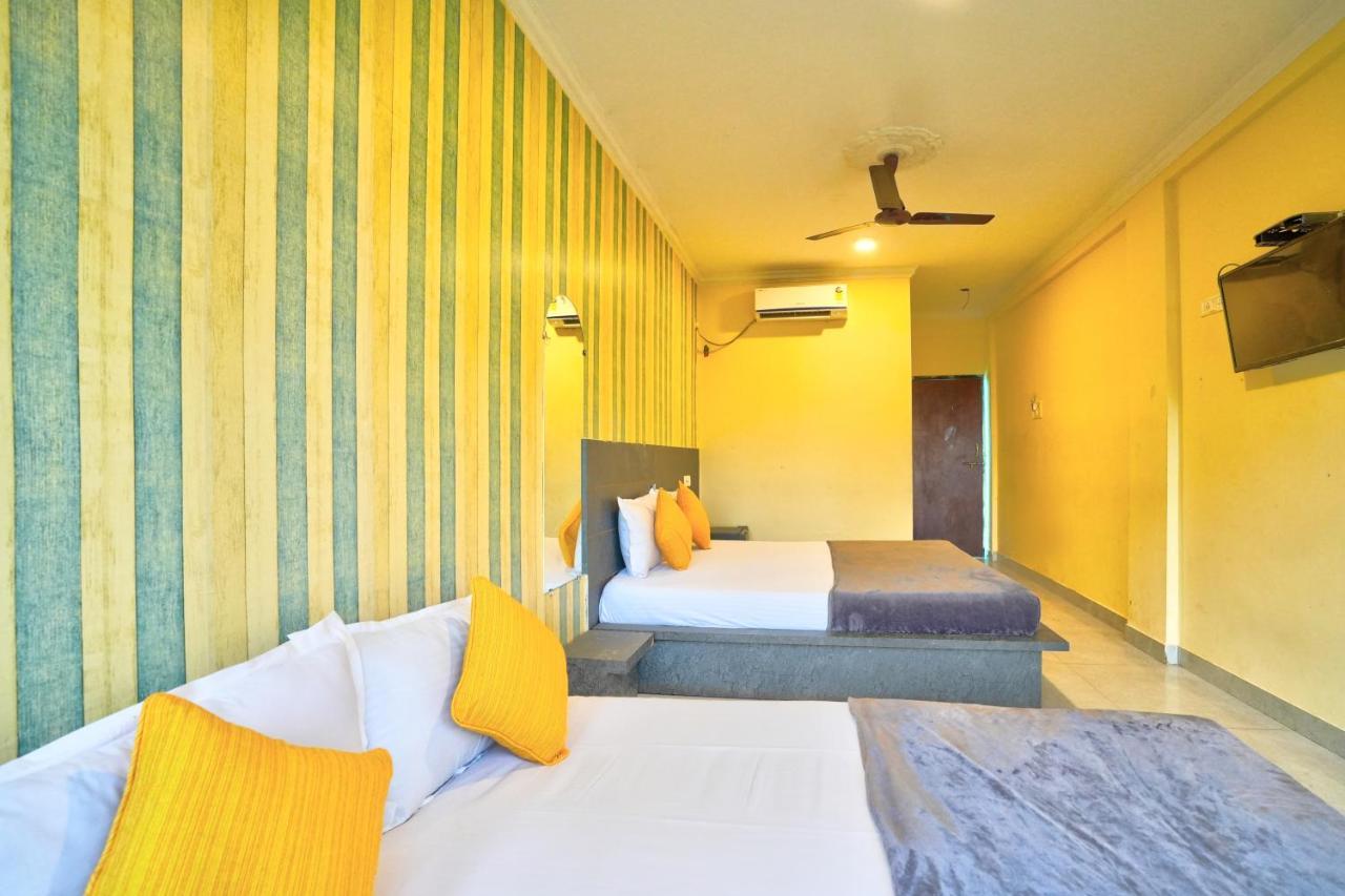 Swastic Hotel At Calangute Goa Extérieur photo