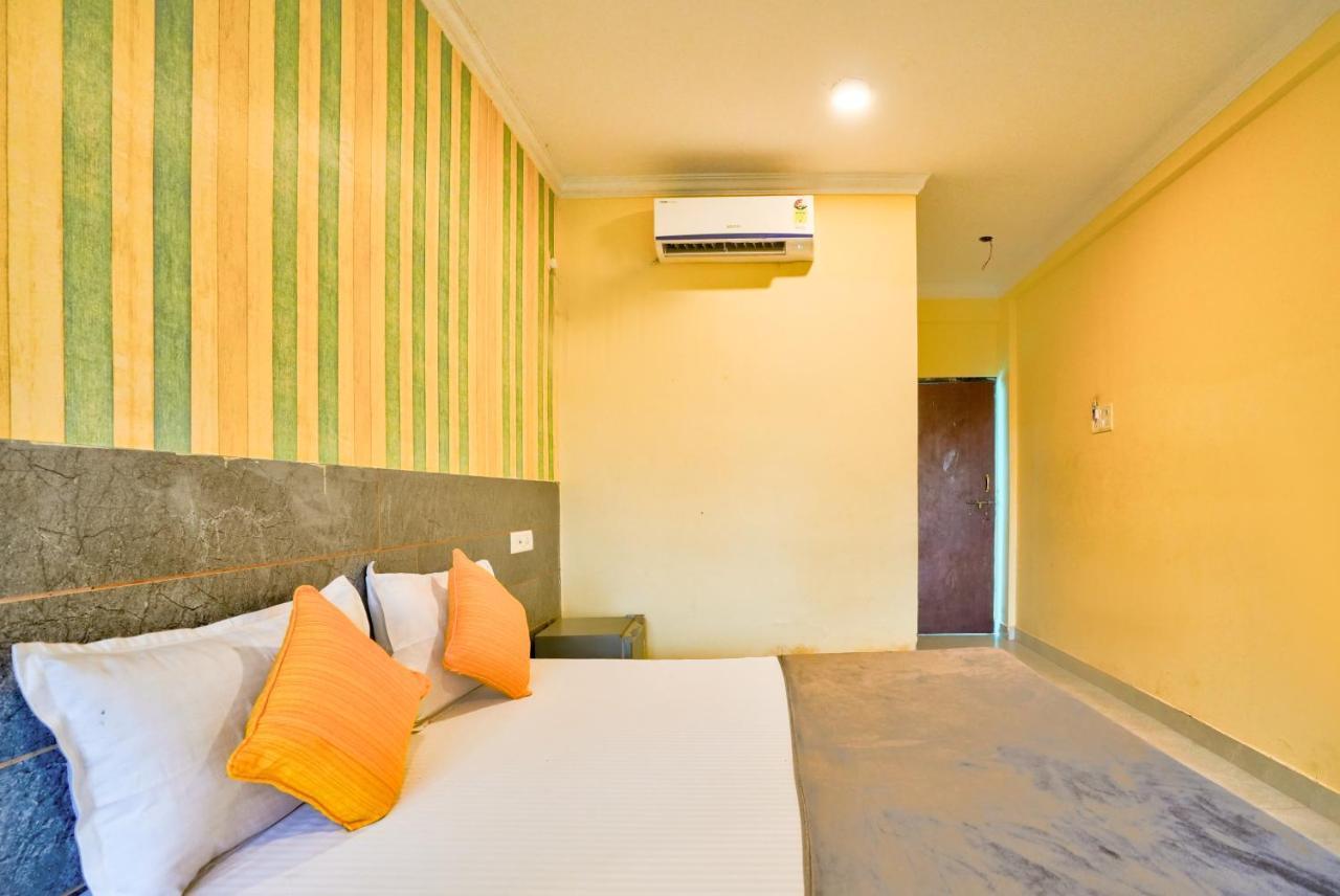 Swastic Hotel At Calangute Goa Extérieur photo
